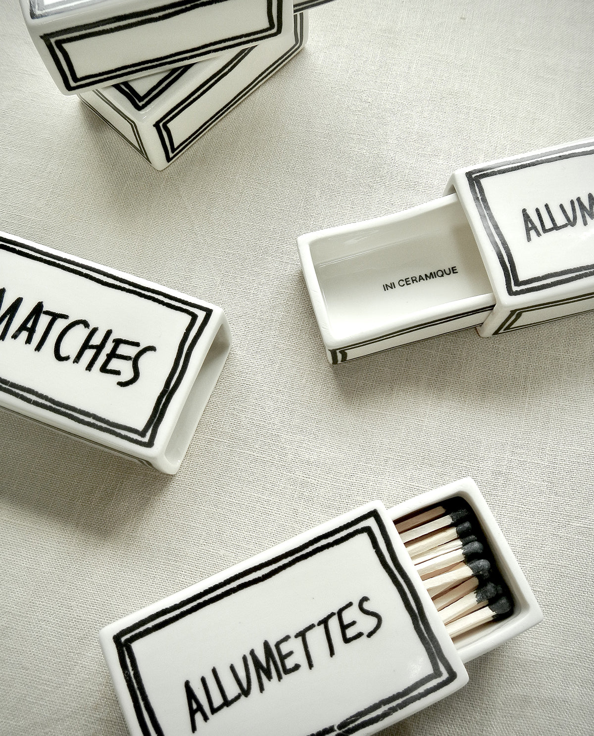 Ceramic matchbox with handwritten “Allumettes” design
