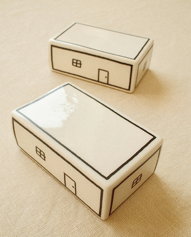 Ceramic box with handwritten house