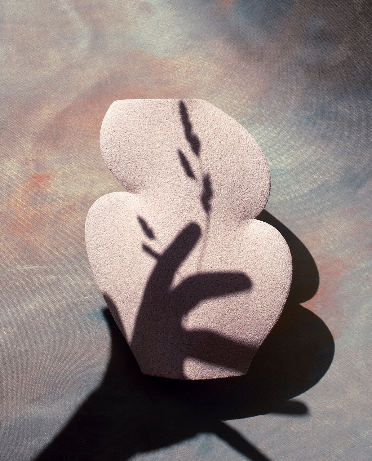 Handmade minimalist vase by INI CERAMIQUE featuring an original design and textured finish