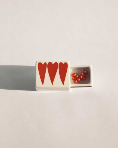 'Mini 3 Hearts’ Ceramic Matchbox