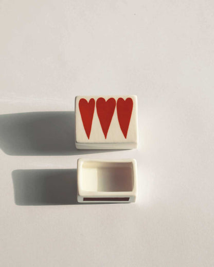'Mini 3 Hearts’ Ceramic Matchbox
