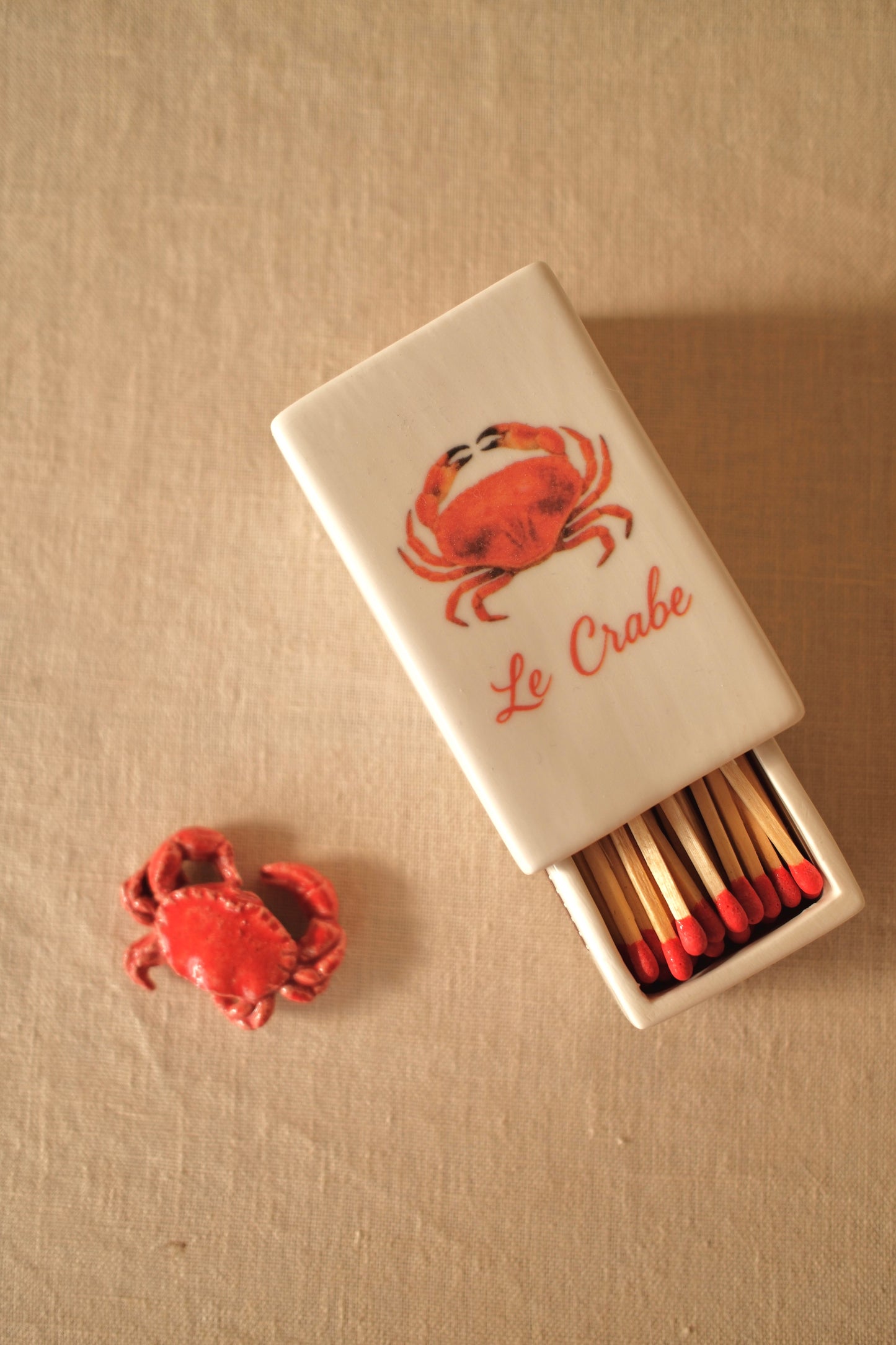 Ceramic matchbox with hand-drawn crab french illustration