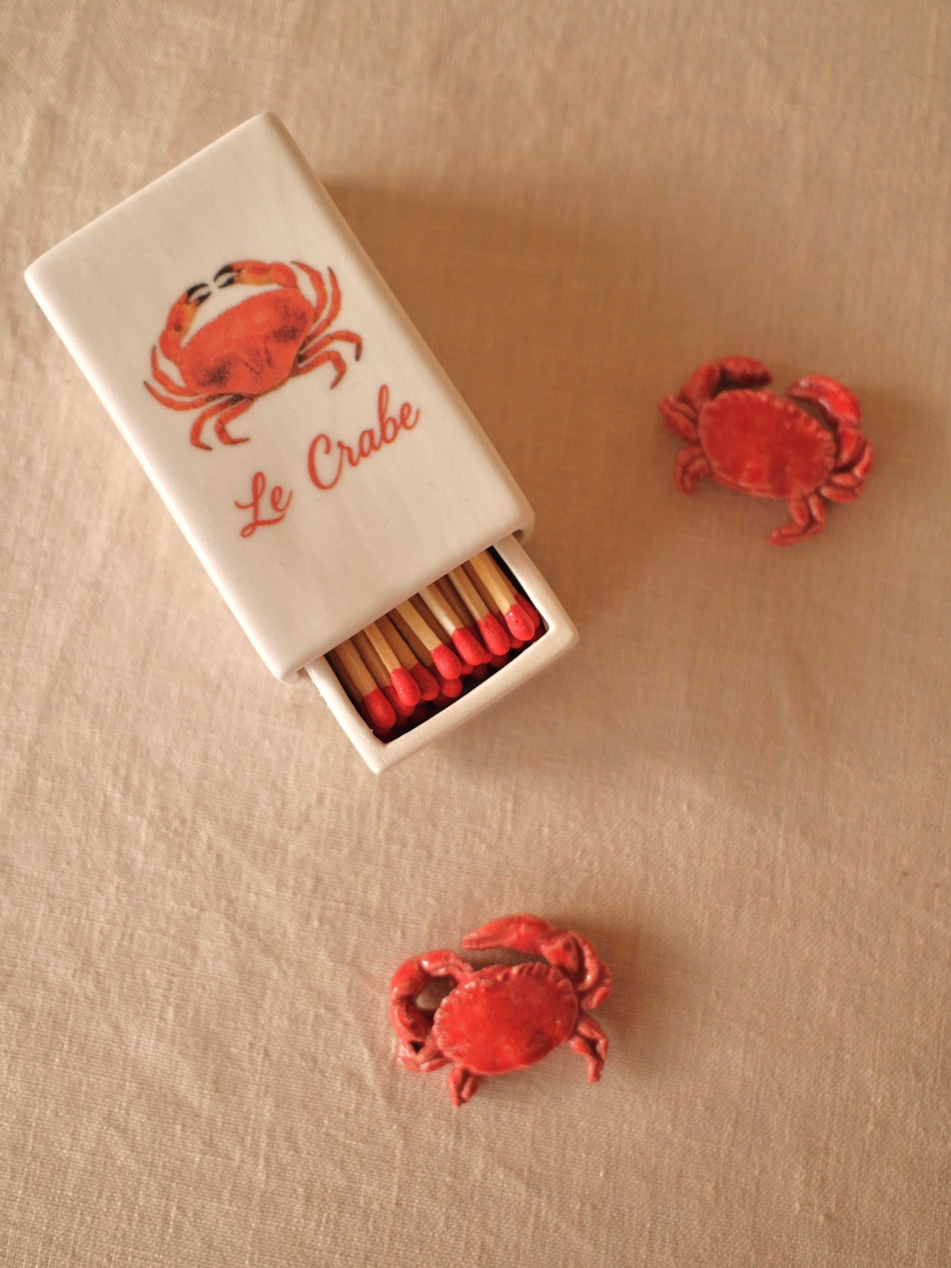 Ceramic matchbox with hand-drawn crab french illustration