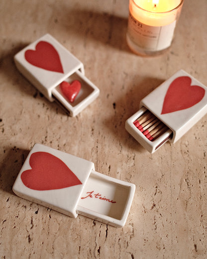 'Mini Big Heart’ Ceramic Matchbox