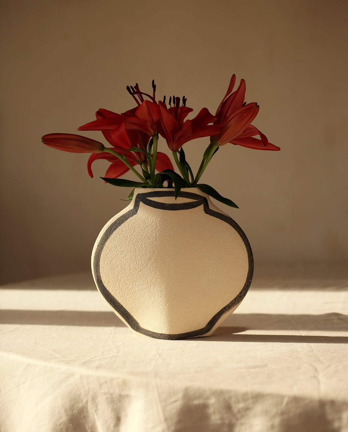 Vase En Céramique 'Lune'