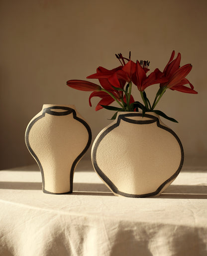 'Lune' Ceramic Vase