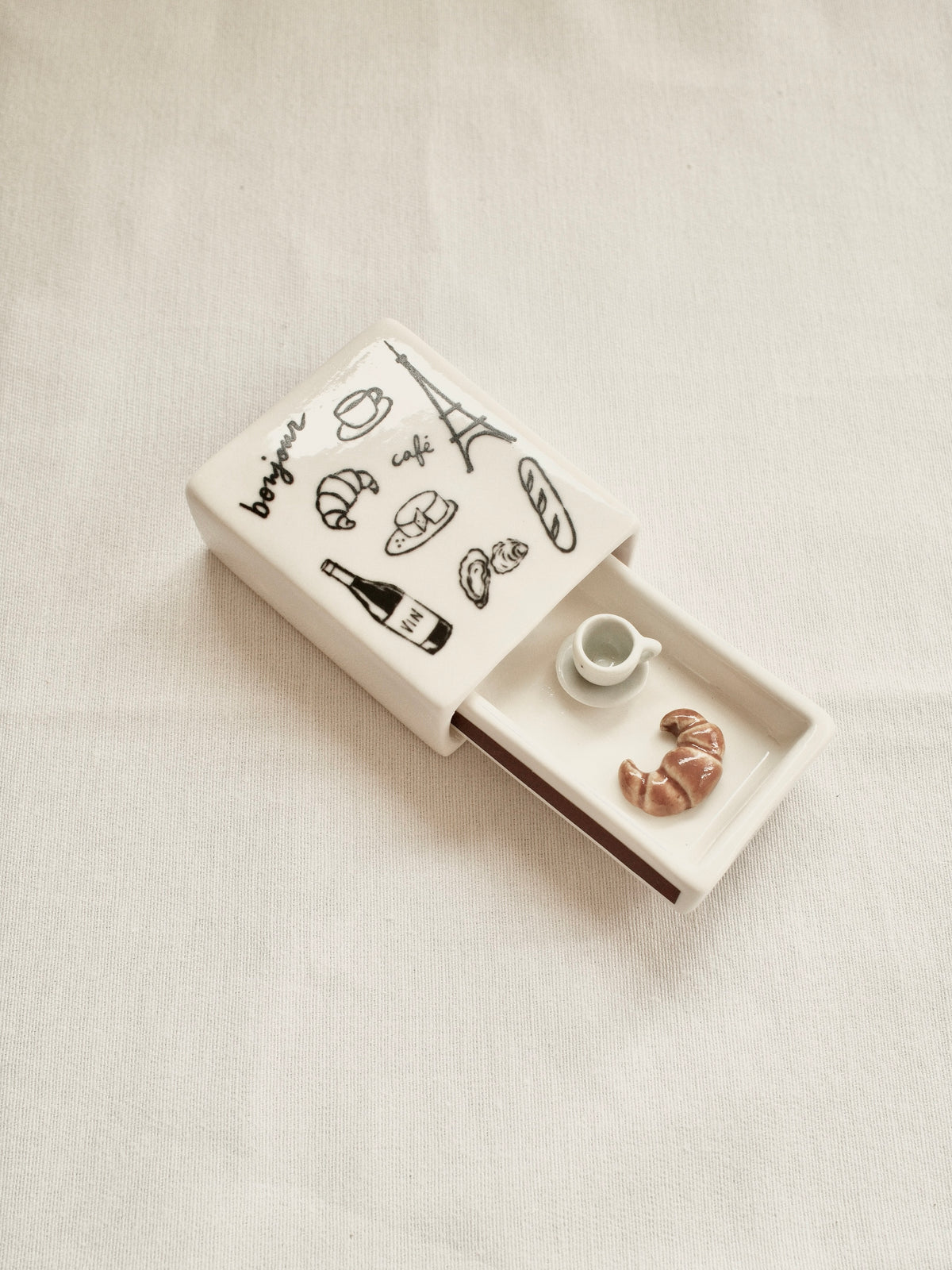 'Paris Vibe' Mini Ceramic Matchbox