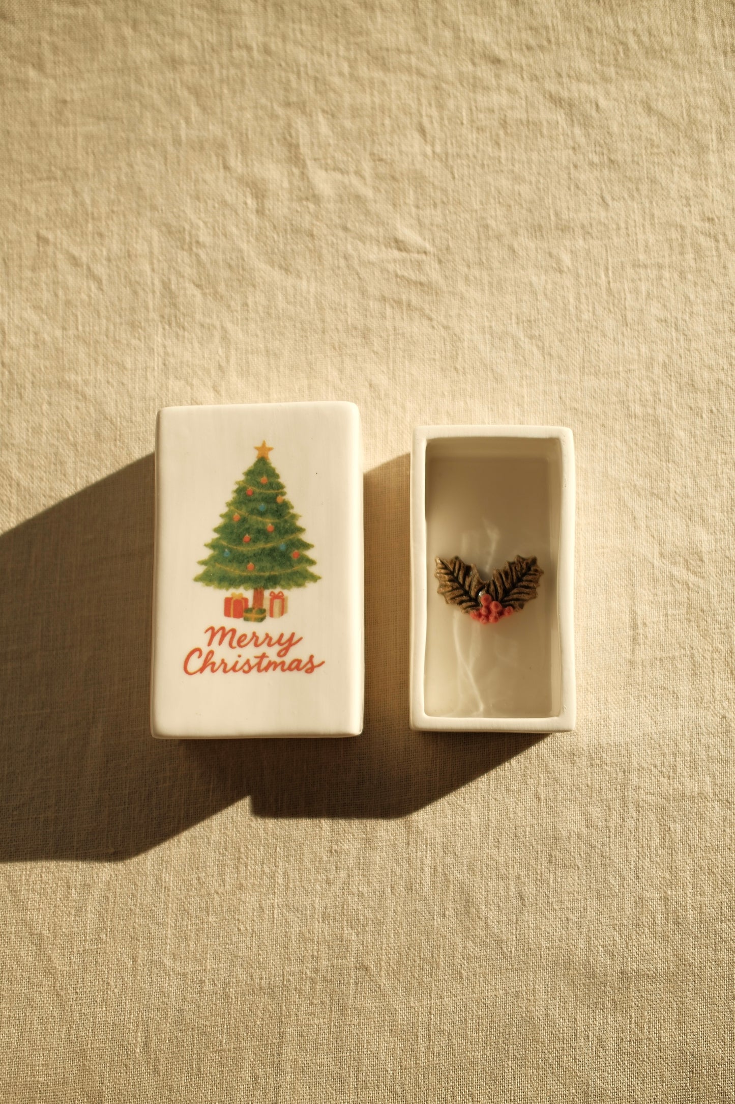 ‘Christmas Tree’ Ceramic Matchbox