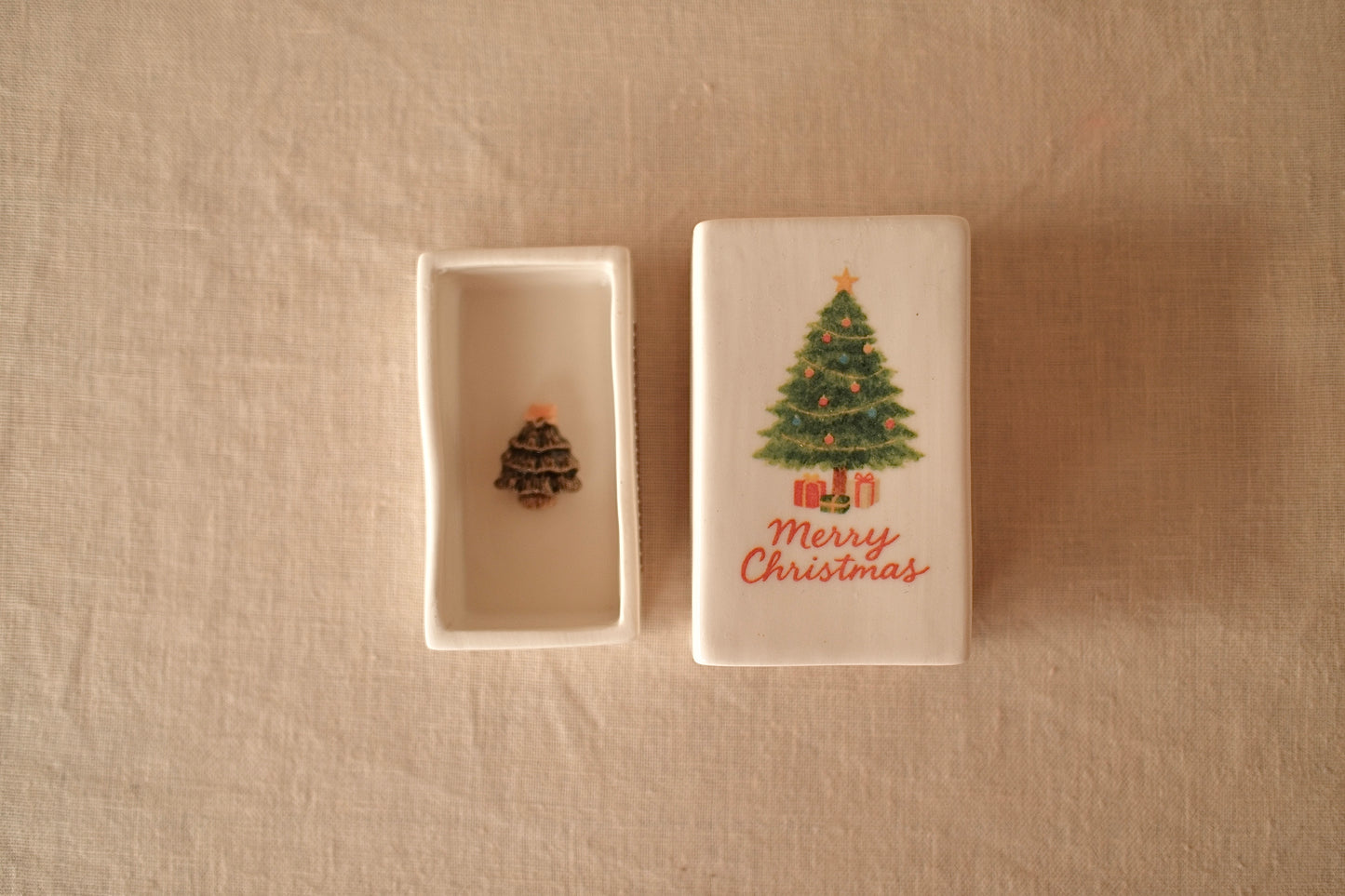‘Christmas Tree’ Ceramic Matchbox