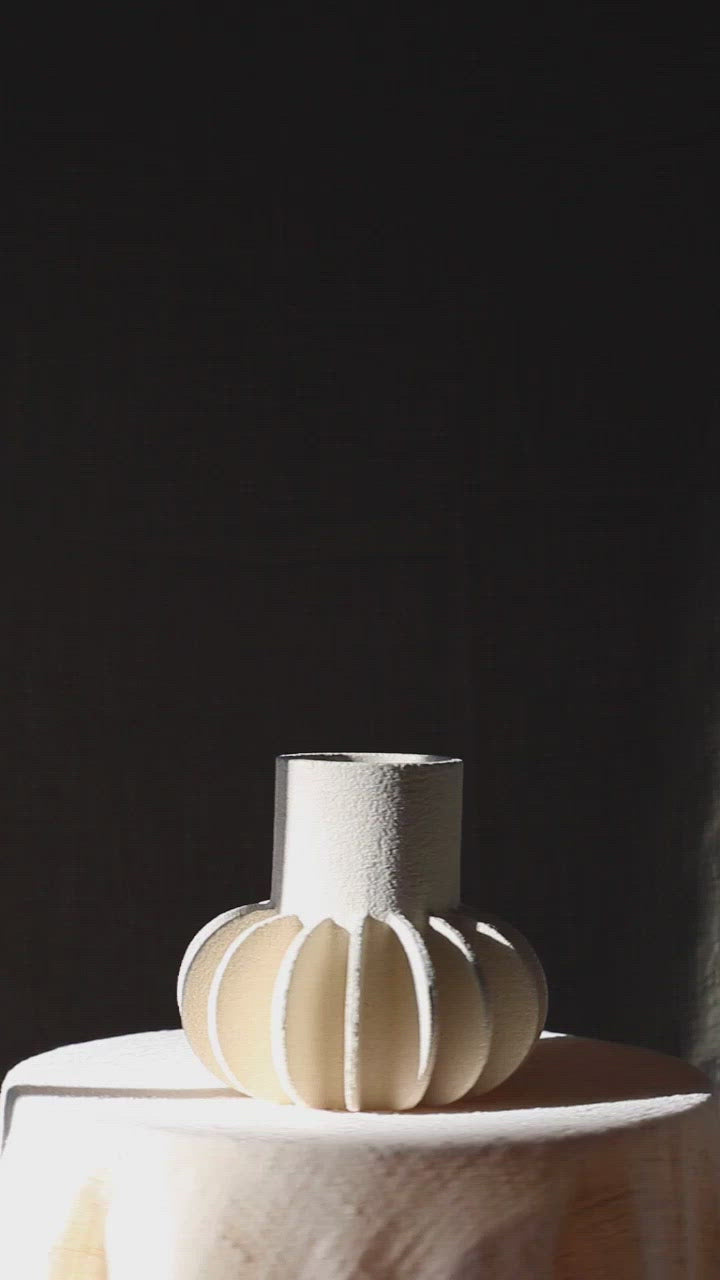 Ceramic Vase Lifestyle Video Ini Ceramique
